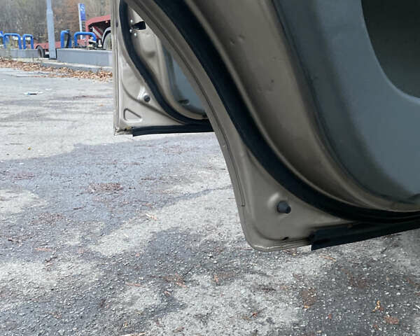 Бежевий Шевроле Лачетті, об'ємом двигуна 1.8 л та пробігом 380 тис. км за 2899 $, фото 4 на Automoto.ua