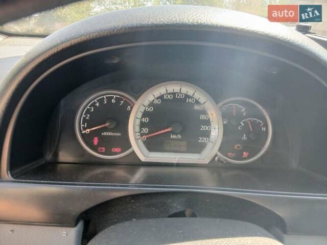 Бежевый Шевроле Лачетти, объемом двигателя 1.8 л и пробегом 240 тыс. км за 5200 $, фото 8 на Automoto.ua