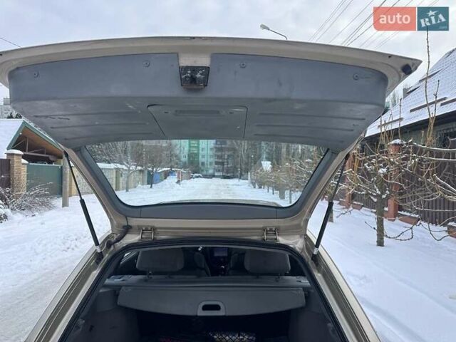 Бежевий Шевроле Лачетті, об'ємом двигуна 1.8 л та пробігом 210 тис. км за 4100 $, фото 4 на Automoto.ua