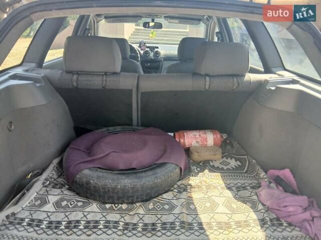 Бежевый Шевроле Лачетти, объемом двигателя 1.8 л и пробегом 240 тыс. км за 5200 $, фото 1 на Automoto.ua