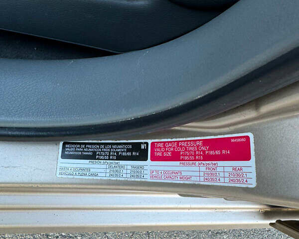 Бежевый Шевроле Лачетти, объемом двигателя 1.8 л и пробегом 228 тыс. км за 3300 $, фото 18 на Automoto.ua