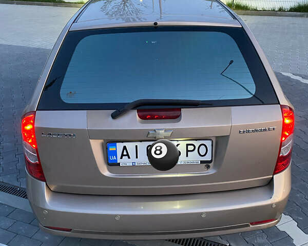 Бежевый Шевроле Лачетти, объемом двигателя 1.8 л и пробегом 280 тыс. км за 4300 $, фото 3 на Automoto.ua