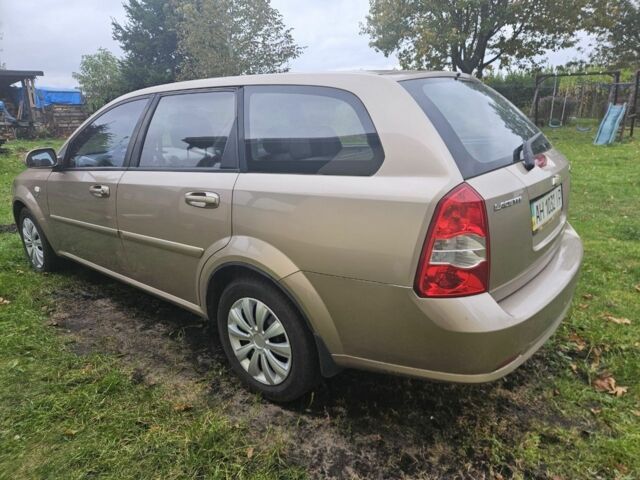 Бежевий Шевроле Лачетті, об'ємом двигуна 1.8 л та пробігом 294 тис. км за 4500 $, фото 3 на Automoto.ua