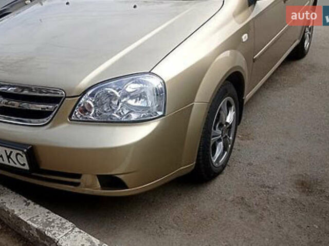 Бежевый Шевроле Лачетти, объемом двигателя 1.6 л и пробегом 180 тыс. км за 2700 $, фото 2 на Automoto.ua