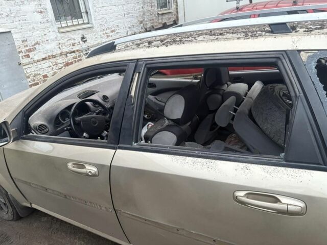 Бежевый Шевроле Лачетти, объемом двигателя 0 л и пробегом 201 тыс. км за 2500 $, фото 6 на Automoto.ua