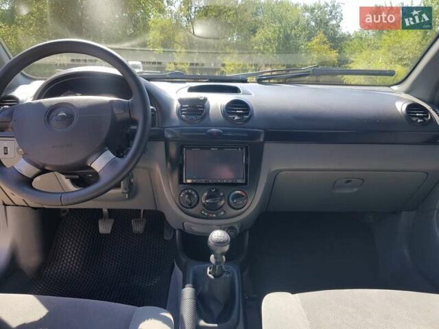 Бежевый Шевроле Лачетти, объемом двигателя 1.8 л и пробегом 120 тыс. км за 5100 $, фото 26 на Automoto.ua