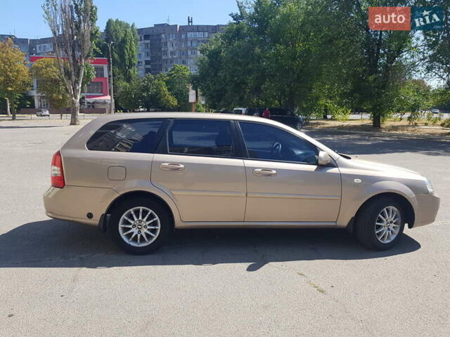 Бежевый Шевроле Лачетти, объемом двигателя 1.8 л и пробегом 120 тыс. км за 5100 $, фото 9 на Automoto.ua