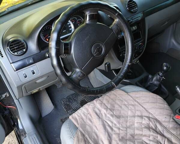 Черный Шевроле Лачетти, объемом двигателя 1.6 л и пробегом 480 тыс. км за 3800 $, фото 8 на Automoto.ua