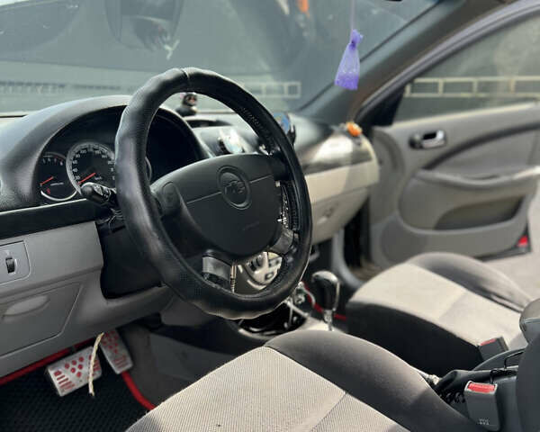 Чорний Шевроле Лачетті, об'ємом двигуна 1.8 л та пробігом 210 тис. км за 3700 $, фото 1 на Automoto.ua