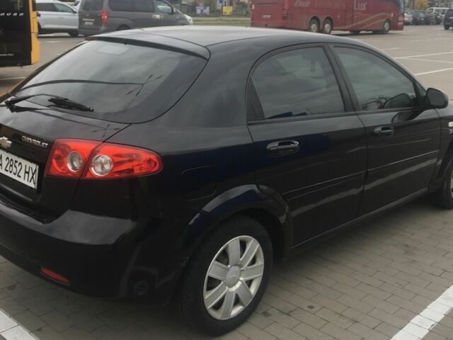 Черный Шевроле Лачетти, объемом двигателя 1.6 л и пробегом 270 тыс. км за 3500 $, фото 2 на Automoto.ua