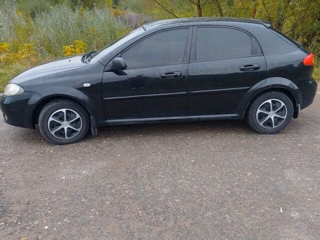 Черный Шевроле Лачетти, объемом двигателя 1.6 л и пробегом 244 тыс. км за 3600 $, фото 1 на Automoto.ua