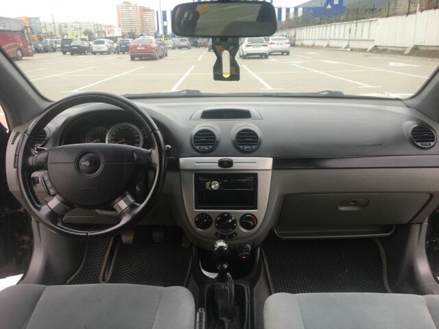 Черный Шевроле Лачетти, объемом двигателя 1.6 л и пробегом 270 тыс. км за 3500 $, фото 8 на Automoto.ua