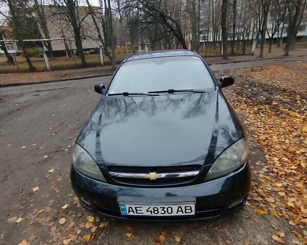 Черный Шевроле Лачетти, объемом двигателя 1.8 л и пробегом 267 тыс. км за 3500 $, фото 1 на Automoto.ua