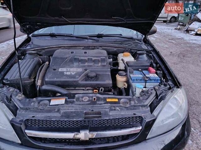 Черный Шевроле Лачетти, объемом двигателя 1.6 л и пробегом 150 тыс. км за 3400 $, фото 16 на Automoto.ua