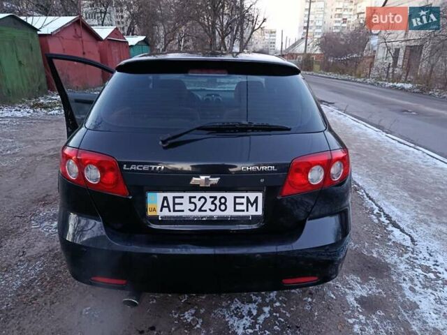 Черный Шевроле Лачетти, объемом двигателя 1.6 л и пробегом 150 тыс. км за 3400 $, фото 9 на Automoto.ua