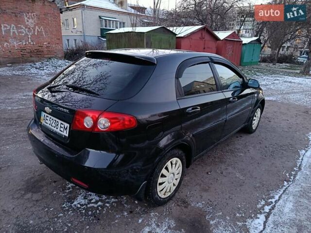 Черный Шевроле Лачетти, объемом двигателя 1.6 л и пробегом 150 тыс. км за 3400 $, фото 8 на Automoto.ua