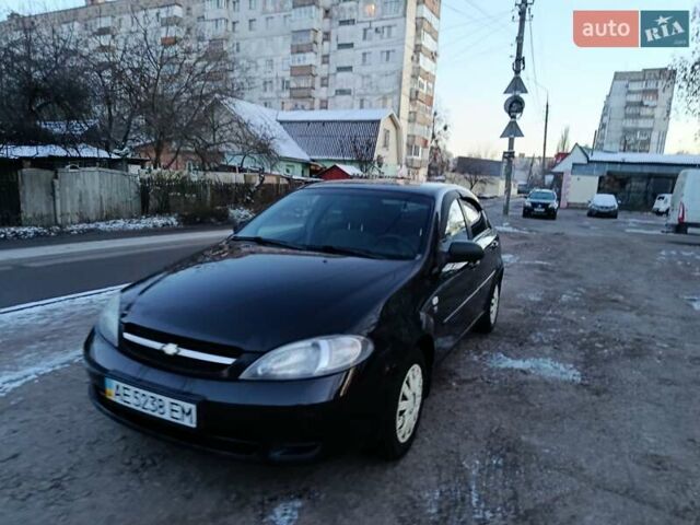 Черный Шевроле Лачетти, объемом двигателя 1.6 л и пробегом 150 тыс. км за 3400 $, фото 1 на Automoto.ua