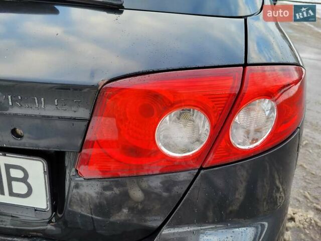 Черный Шевроле Лачетти, объемом двигателя 1.6 л и пробегом 232 тыс. км за 4700 $, фото 8 на Automoto.ua