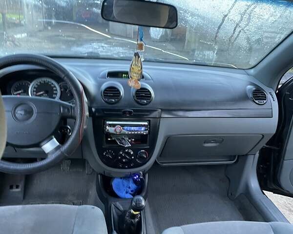 Чорний Шевроле Лачетті, об'ємом двигуна 1.6 л та пробігом 219 тис. км за 3300 $, фото 9 на Automoto.ua