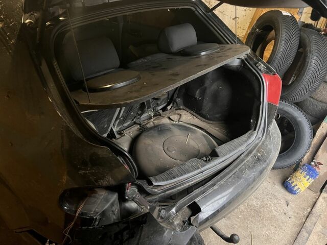 Черный Шевроле Лачетти, объемом двигателя 1.6 л и пробегом 280 тыс. км за 1537 $, фото 1 на Automoto.ua