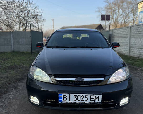 Черный Шевроле Лачетти, объемом двигателя 1.6 л и пробегом 209 тыс. км за 3850 $, фото 1 на Automoto.ua