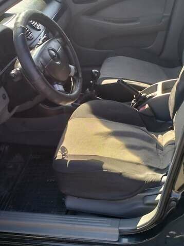 Чорний Шевроле Лачетті, об'ємом двигуна 1.6 л та пробігом 241 тис. км за 3900 $, фото 6 на Automoto.ua