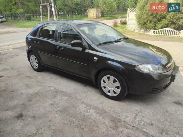 Чорний Шевроле Лачетті, об'ємом двигуна 1.6 л та пробігом 189 тис. км за 4500 $, фото 6 на Automoto.ua
