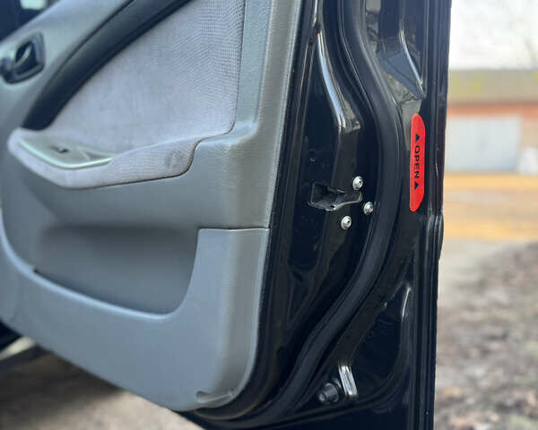 Черный Шевроле Лачетти, объемом двигателя 1.6 л и пробегом 209 тыс. км за 3850 $, фото 19 на Automoto.ua