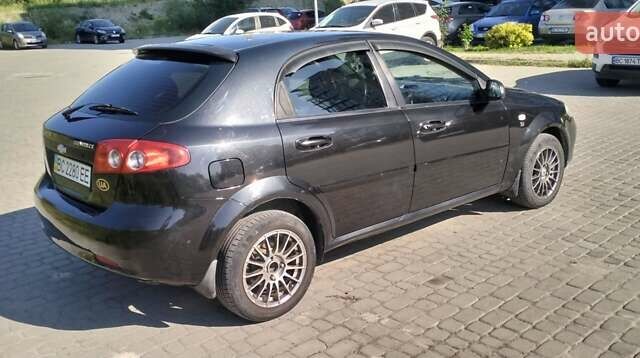 Чорний Шевроле Лачетті, об'ємом двигуна 1.6 л та пробігом 241 тис. км за 3900 $, фото 1 на Automoto.ua