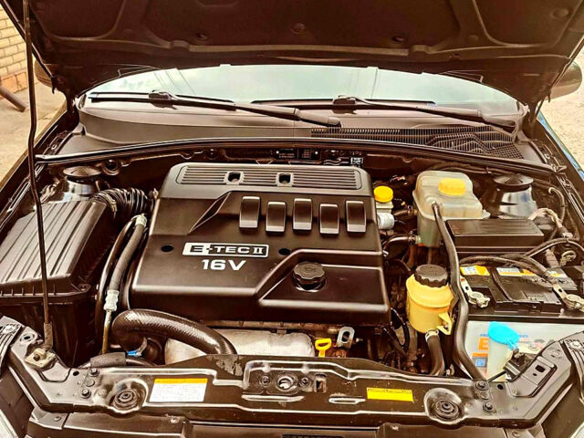 Черный Шевроле Лачетти, объемом двигателя 1.6 л и пробегом 189 тыс. км за 4500 $, фото 11 на Automoto.ua