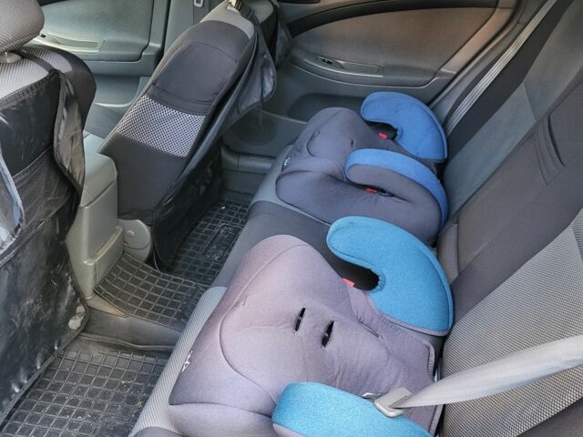 Черный Шевроле Лачетти, объемом двигателя 1.8 л и пробегом 249 тыс. км за 4200 $, фото 6 на Automoto.ua