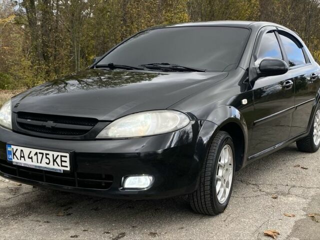 Черный Шевроле Лачетти, объемом двигателя 1.8 л и пробегом 205 тыс. км за 4900 $, фото 1 на Automoto.ua