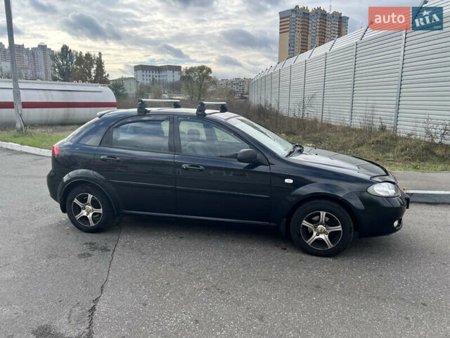 Черный Шевроле Лачетти, объемом двигателя 1.6 л и пробегом 110 тыс. км за 4600 $, фото 21 на Automoto.ua