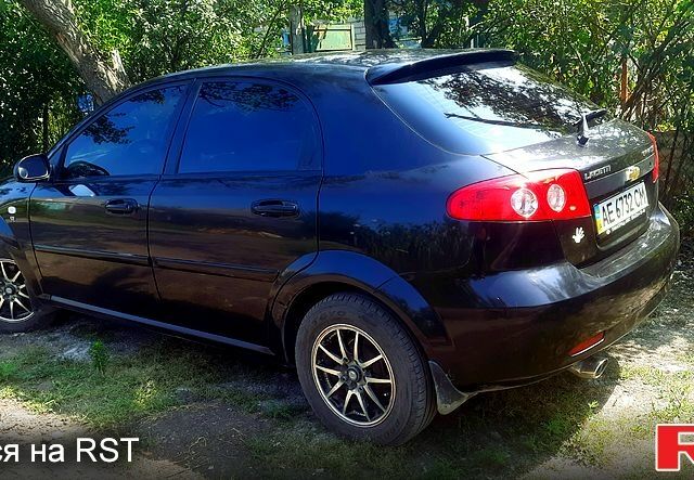 Черный Шевроле Лачетти, объемом двигателя 1.6 л и пробегом 53 тыс. км за 4900 $, фото 4 на Automoto.ua