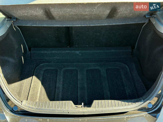 Черный Шевроле Лачетти, объемом двигателя 1.8 л и пробегом 146 тыс. км за 4990 $, фото 9 на Automoto.ua