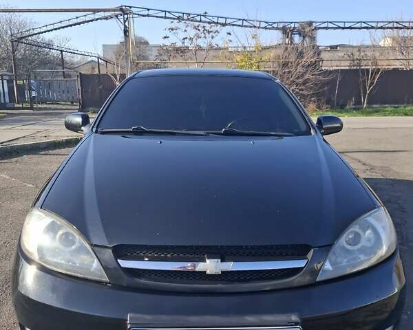 Черный Шевроле Лачетти, объемом двигателя 1.8 л и пробегом 136 тыс. км за 4800 $, фото 3 на Automoto.ua