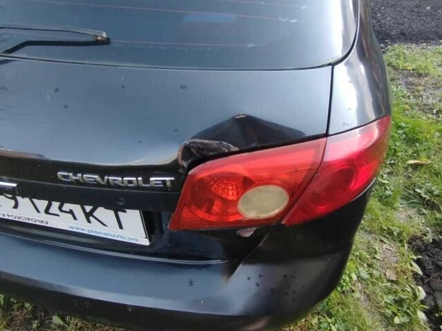 Черный Шевроле Лачетти, объемом двигателя 1.6 л и пробегом 177 тыс. км за 2500 $, фото 14 на Automoto.ua