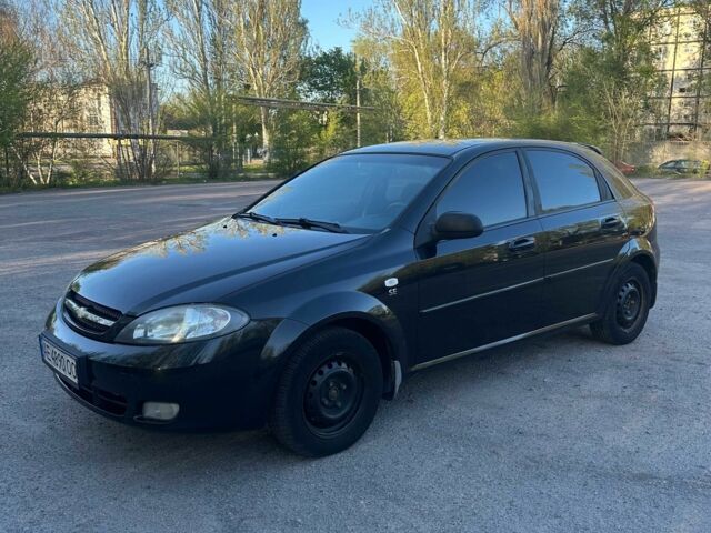 Черный Шевроле Лачетти, объемом двигателя 1.6 л и пробегом 153 тыс. км за 4199 $, фото 1 на Automoto.ua