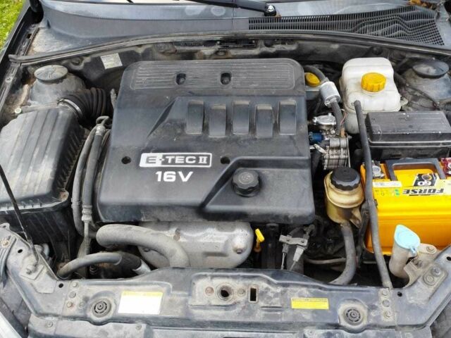 Черный Шевроле Лачетти, объемом двигателя 1.6 л и пробегом 177 тыс. км за 2500 $, фото 5 на Automoto.ua