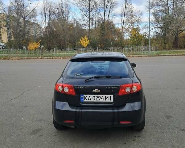 Черный Шевроле Лачетти, объемом двигателя 1.8 л и пробегом 200 тыс. км за 3300 $, фото 8 на Automoto.ua