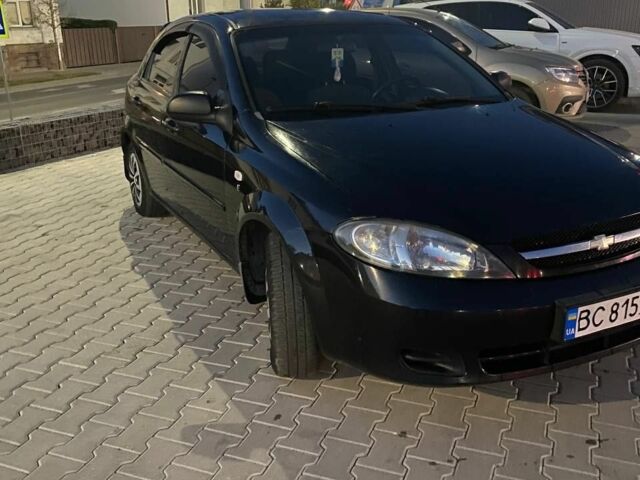 Черный Шевроле Лачетти, объемом двигателя 1.6 л и пробегом 208 тыс. км за 3700 $, фото 4 на Automoto.ua