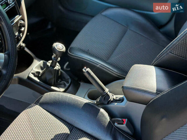 Черный Шевроле Лачетти, объемом двигателя 1.8 л и пробегом 146 тыс. км за 4990 $, фото 26 на Automoto.ua