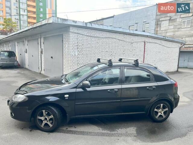 Черный Шевроле Лачетти, объемом двигателя 1.6 л и пробегом 110 тыс. км за 4600 $, фото 1 на Automoto.ua