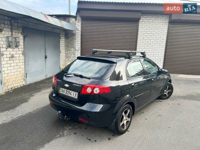 Черный Шевроле Лачетти, объемом двигателя 1.6 л и пробегом 110 тыс. км за 4600 $, фото 6 на Automoto.ua