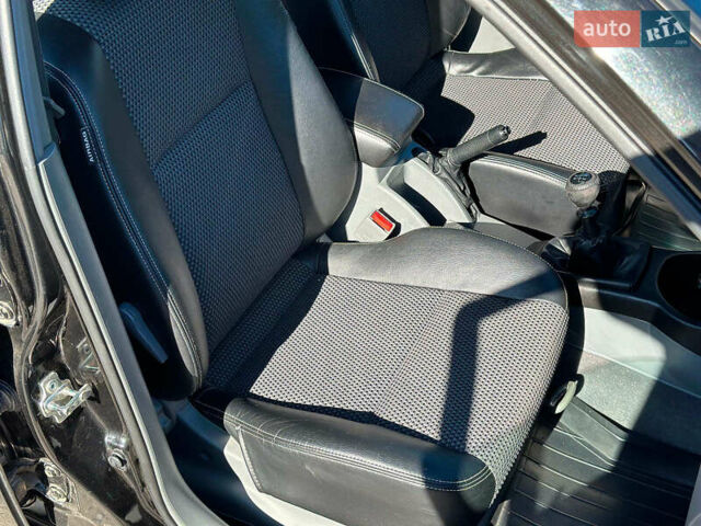 Черный Шевроле Лачетти, объемом двигателя 1.8 л и пробегом 146 тыс. км за 4990 $, фото 35 на Automoto.ua