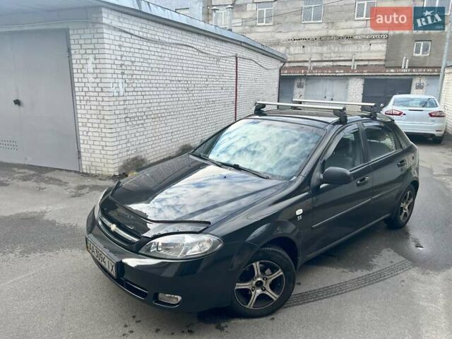 Черный Шевроле Лачетти, объемом двигателя 1.6 л и пробегом 110 тыс. км за 4600 $, фото 2 на Automoto.ua