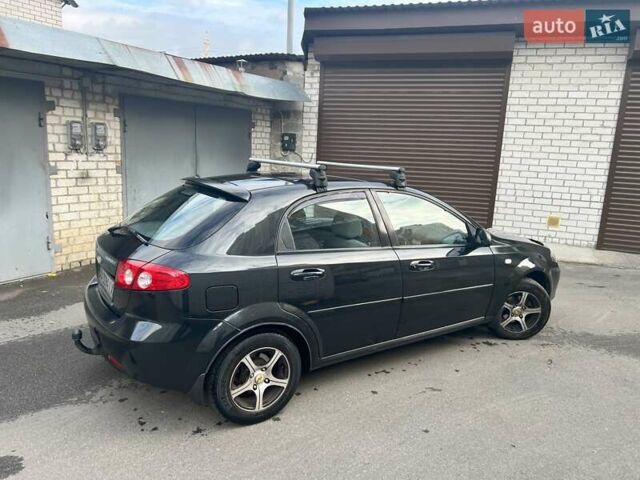 Черный Шевроле Лачетти, объемом двигателя 1.6 л и пробегом 110 тыс. км за 4600 $, фото 5 на Automoto.ua