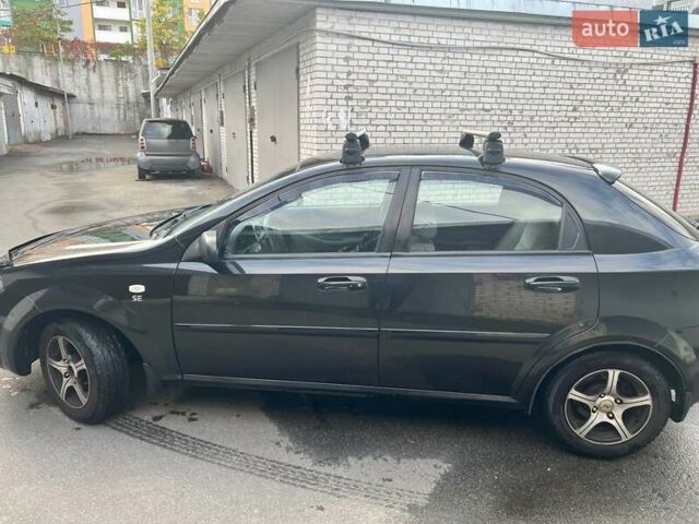 Черный Шевроле Лачетти, объемом двигателя 1.6 л и пробегом 110 тыс. км за 4600 $, фото 10 на Automoto.ua