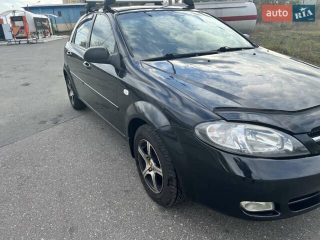 Черный Шевроле Лачетти, объемом двигателя 1.6 л и пробегом 110 тыс. км за 4600 $, фото 20 на Automoto.ua
