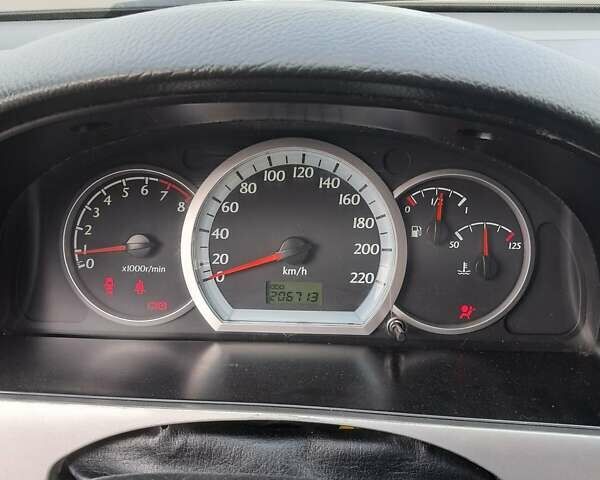 Черный Шевроле Лачетти, объемом двигателя 1.8 л и пробегом 200 тыс. км за 3300 $, фото 10 на Automoto.ua